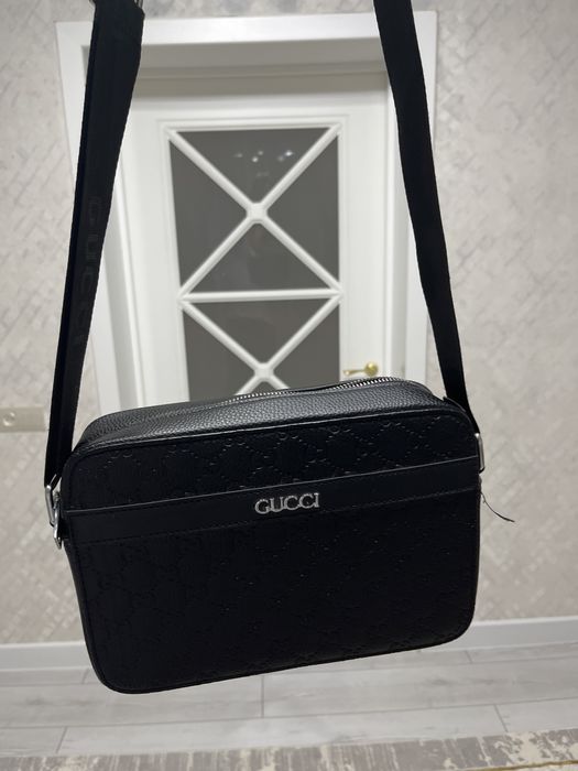 Черная барсетка gucci