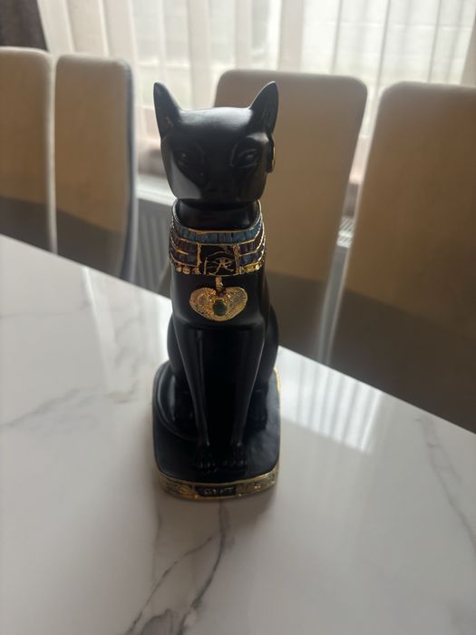 Антикварни статуетки