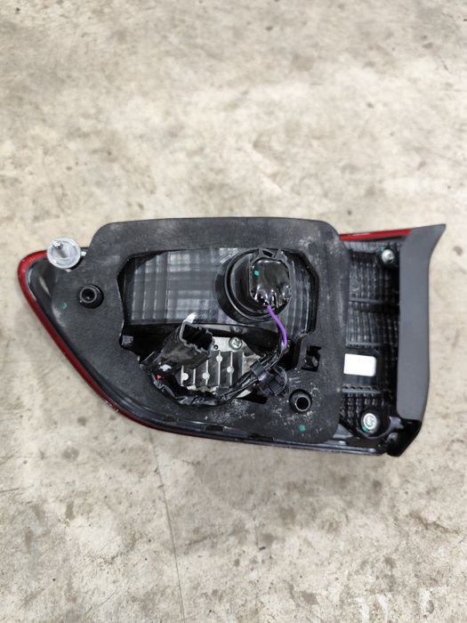 Фонарь Chevrolet Onix, Шевроле оникс 24 год