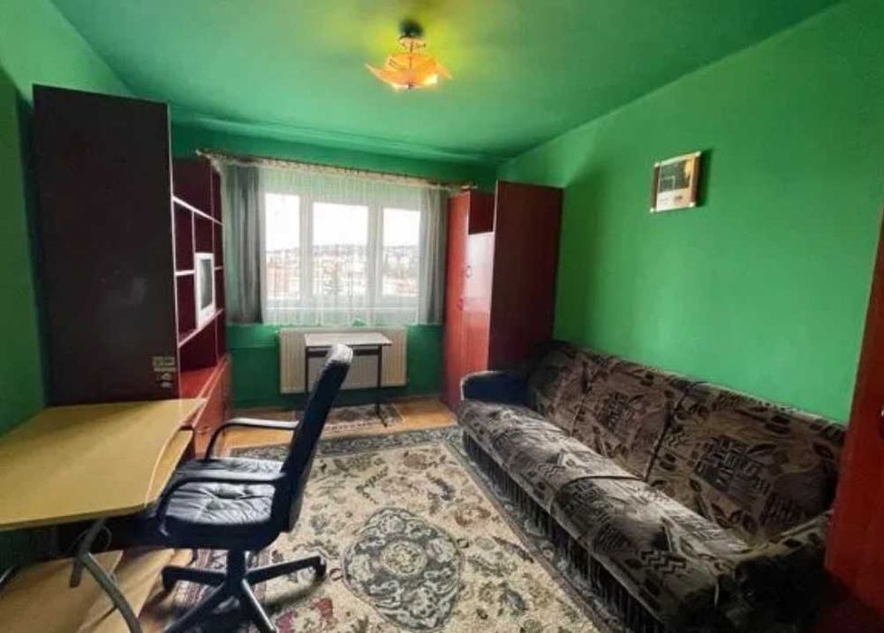 Дава се под наем Двустаен апартамент в Пловдив, Център - 60 кв.м за 275.4 € - Снимка #1