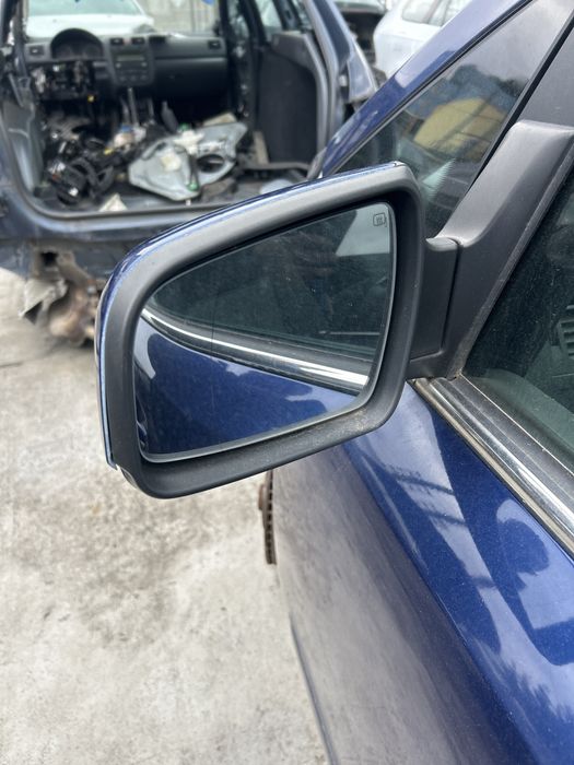Oglinda stanga dreapta opel zafira B an 2010 culoare Z21B