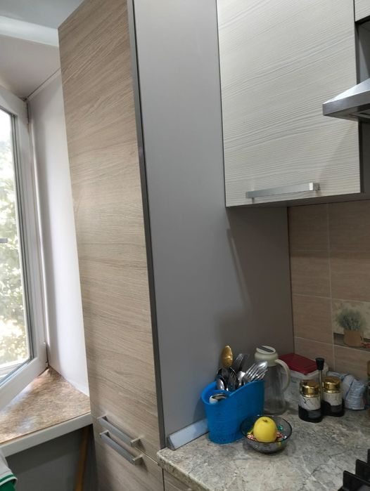 Кухня б/у в отличном состояний