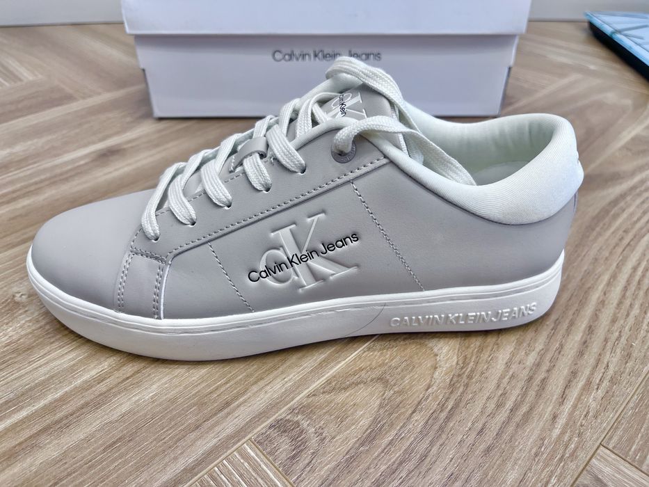 Женские кеды от Calvin Klein