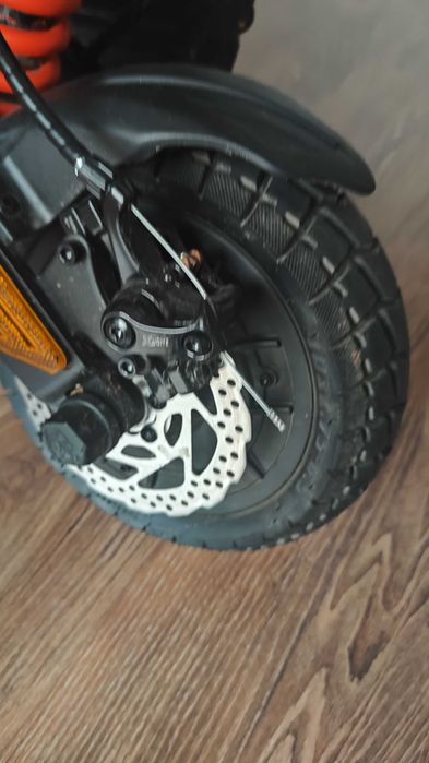 Trotinetă electrică Kukirin G2 Master 2025