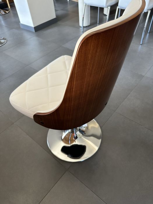 Стол с кръгла основа Boston-2г гаранция и безплатна доставка до офис