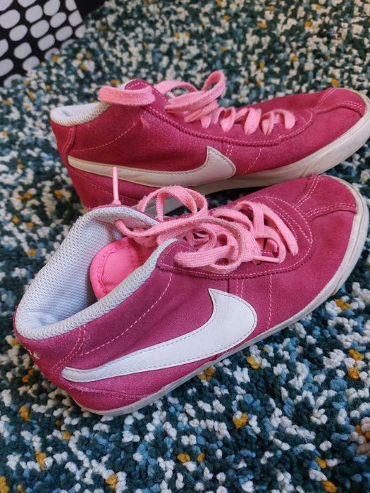 Дамски кецове Nike