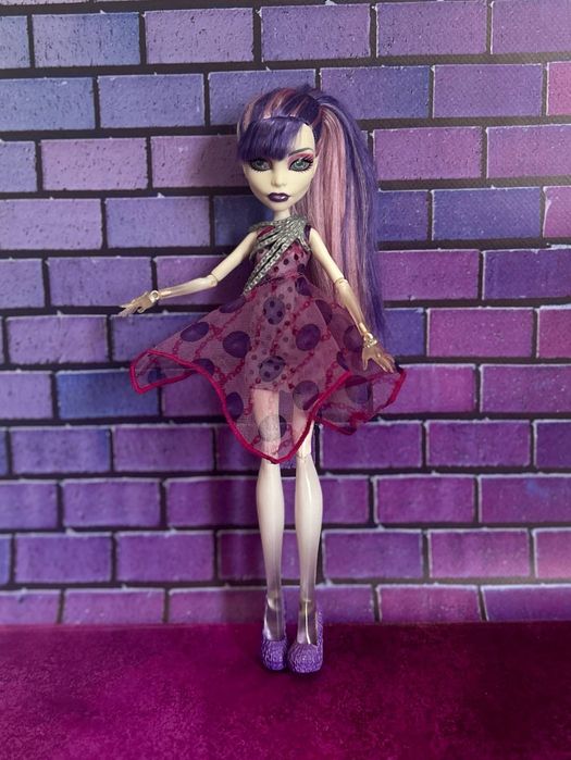 Spectra monster high