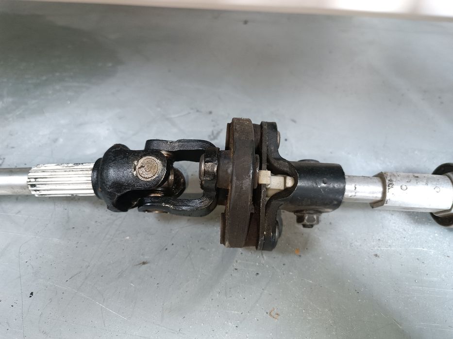 Кормилен прът за Volvo XC70, 2.4T, 2001