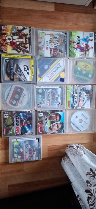 Lot 14 jocuri ps3 playstation 3 fifa pes army of two gran turismo ufc