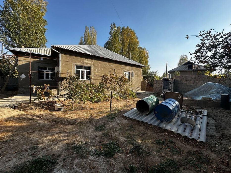 Uy sotiladi 4,5 -Sotax