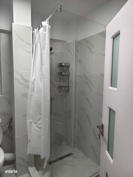 Apartament 2 camere, mobilat, la parter