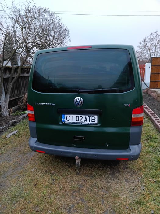 Vând Wolksvagen Transporter  T 5