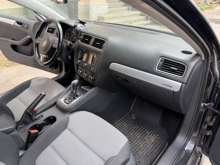 Vand 2 Vw Jetta 2014 1.4 hybrid/1.6 Bse 2008-Dsg automate pt dezmembrari