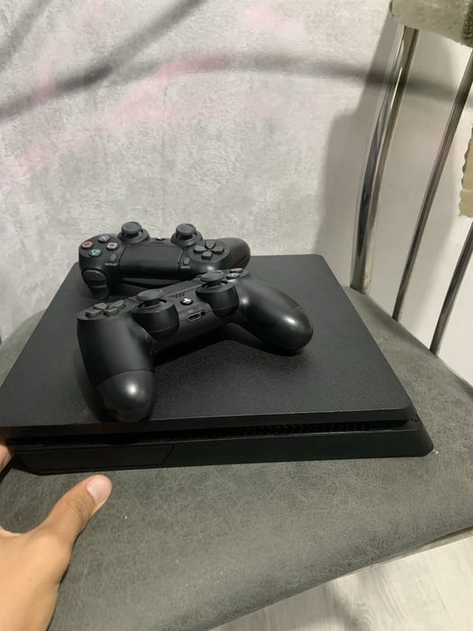 Playstation 4 yengide