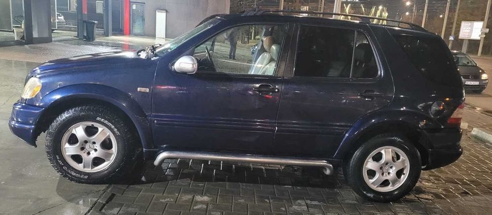 De vanzare Mercedes Ml 270(163w) full AMG  (4X4) -fara fiscal