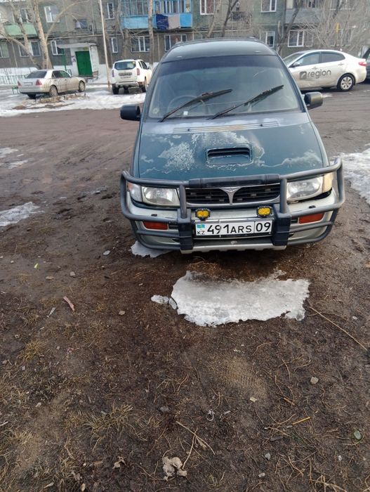 Митсубиси спец вагон