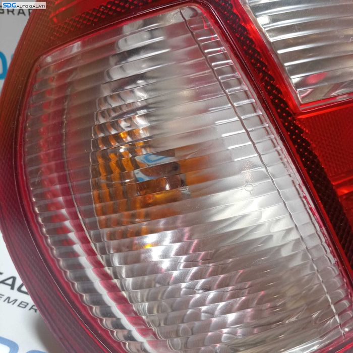 Stop Tripla Lampa Stanga Semnalizare Alba Renault Clio 2 Symbol Thalia 1998 - 2012 Cod 8200403981 [2652]