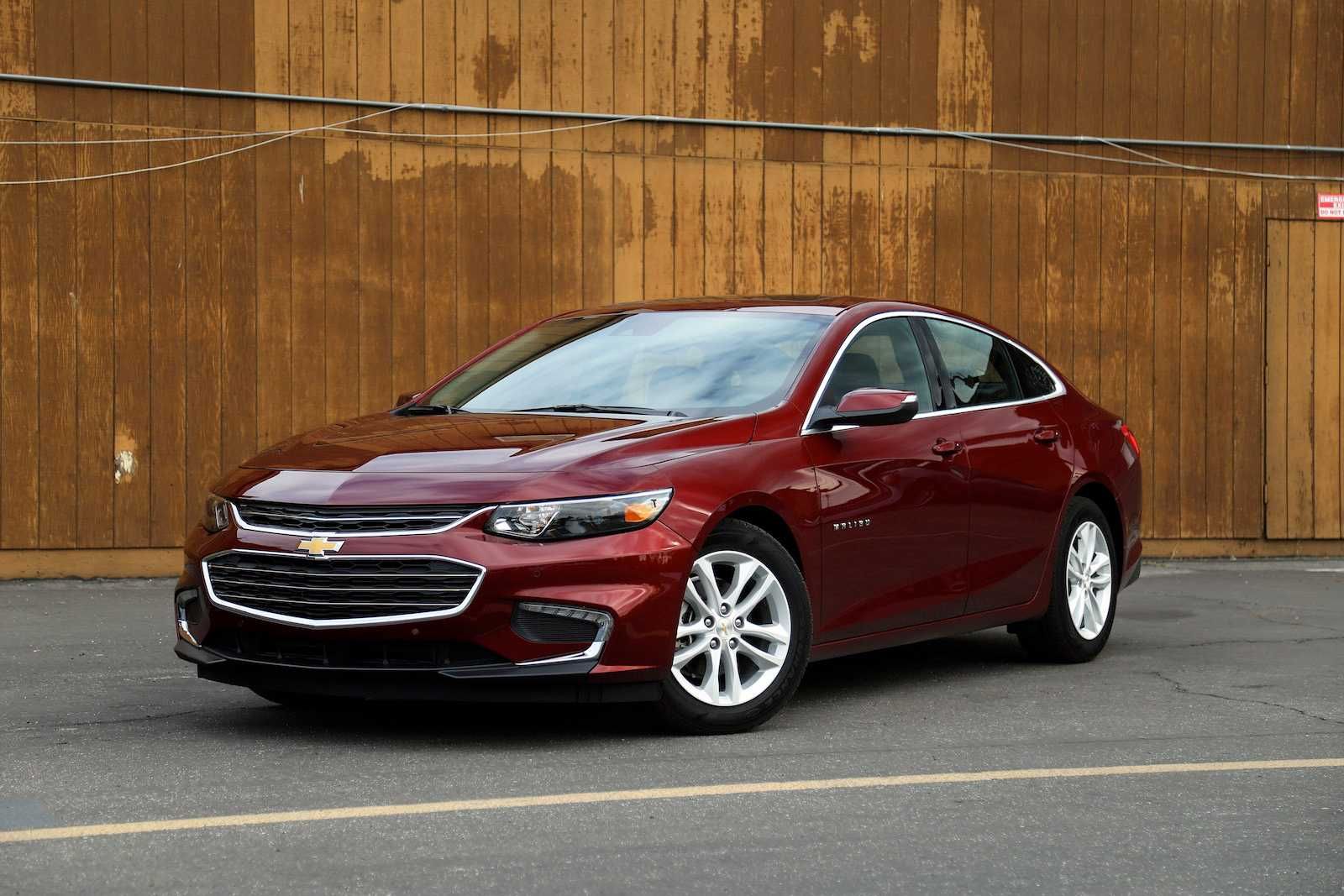 Шевроле 2.4. Chevrolet Malibu 2017. Chevrolet Malibu 2. Шевроле Малибу 2016. Шевроле Малибу 2017-2018.