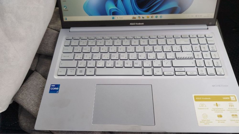 Asus vivobook 15 X1502Z-BQ2270