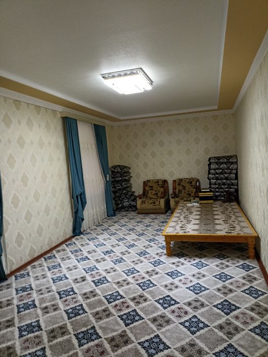 Фаргона шахрида ховли уй