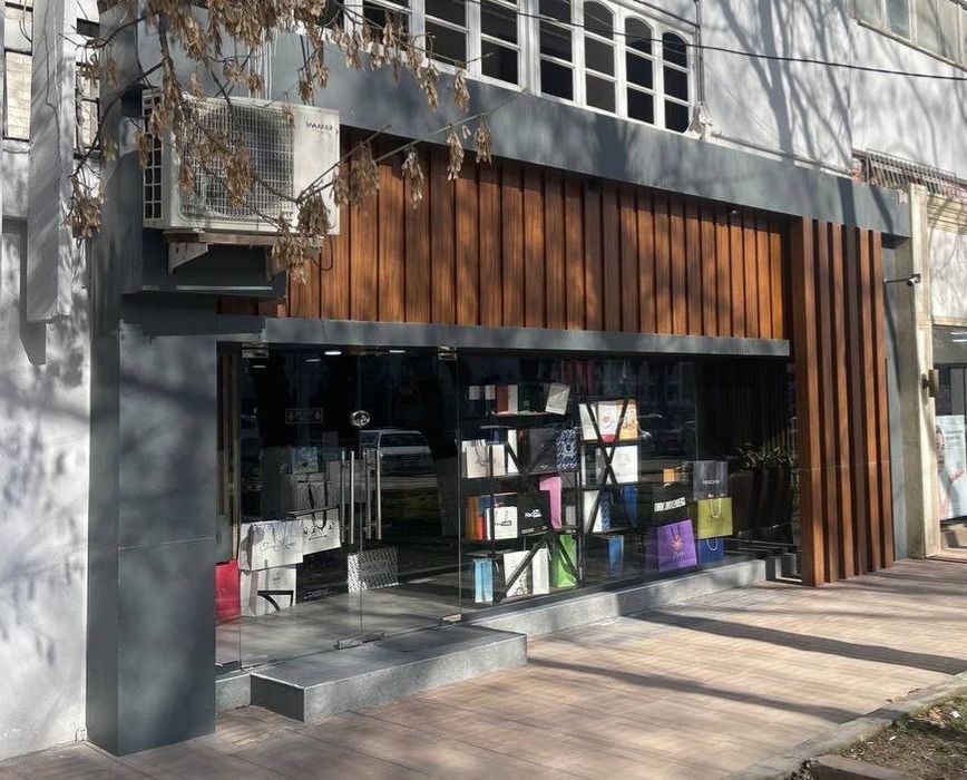 Срочно аренда под магазин офис Сквер