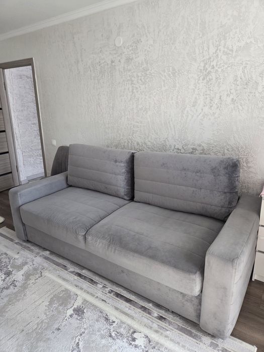 Продаётся диван в хорошем состоянии