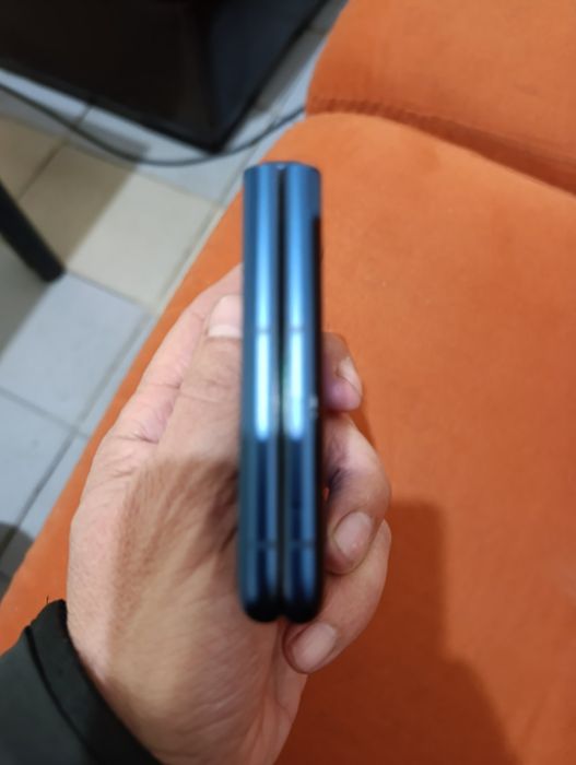 Моторола razr 60blu