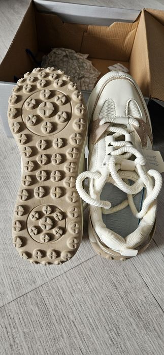 Кроссовки 37 р в идиальном