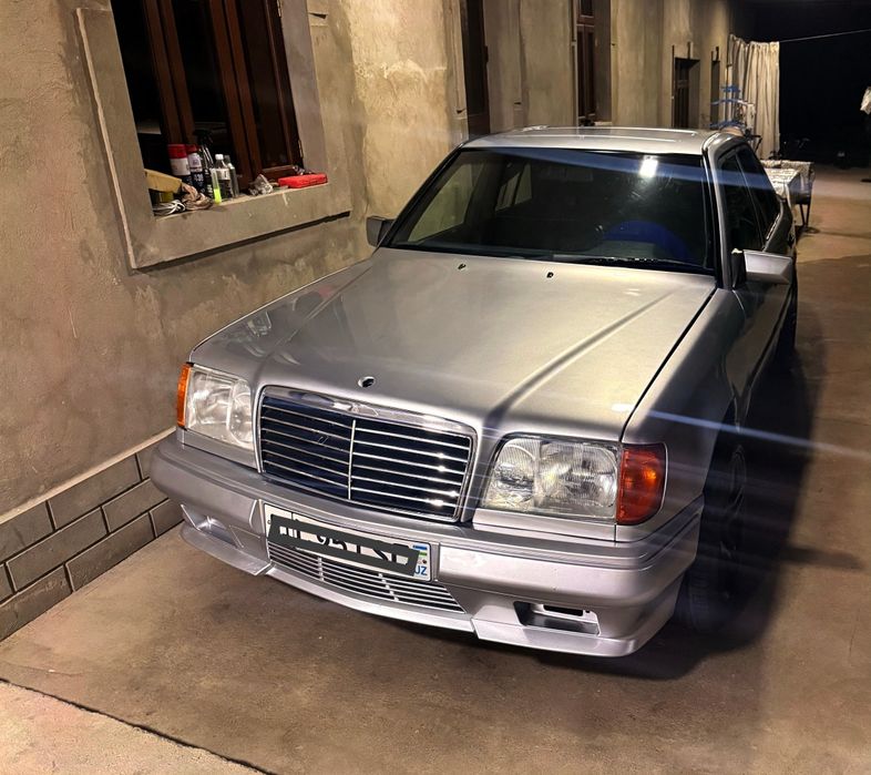 Mersades w124  sotiladi