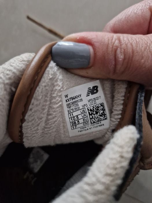 Ghete toamna New Balance Nr 28.5