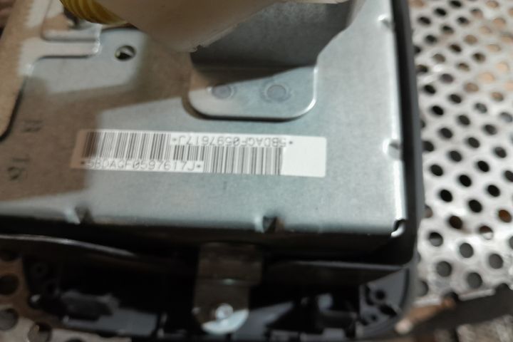 Airbag pasager 5BDAGF0597617J Toyota Aygo prima generatie
