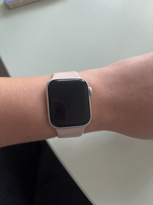 Смарт-часы Apple Watch SE 2 Gen (2022) 40 мм midnight
