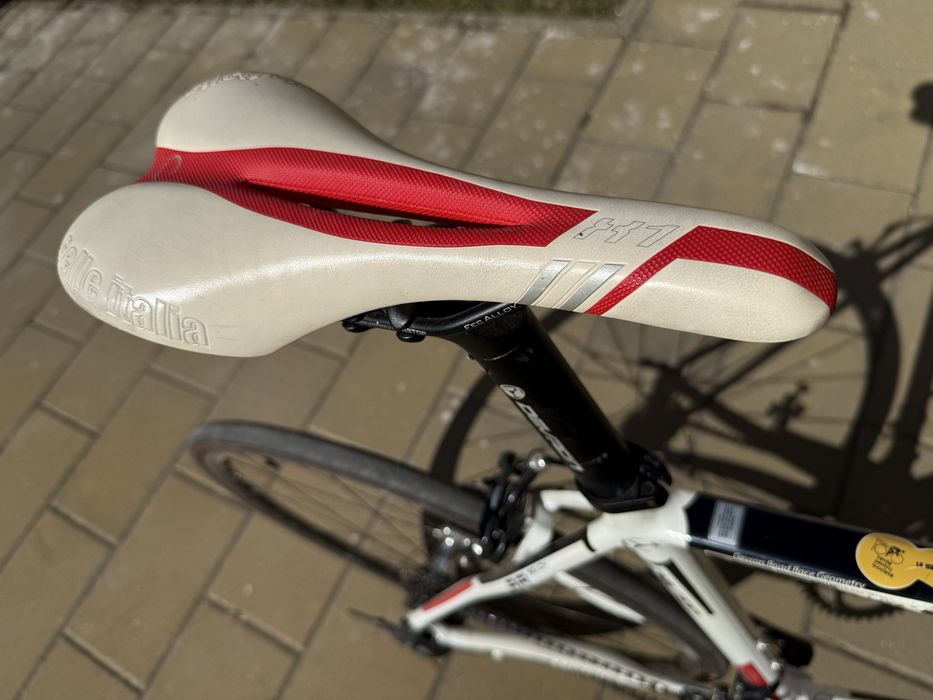 Vand cursiera Devron Urbio R2.8 cadru L
