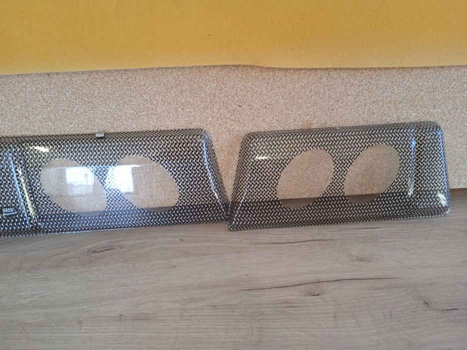 Продам накладки на фары .