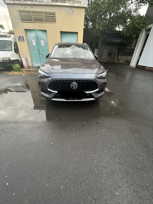 MG HS 1.5 T-GDI 162 CP