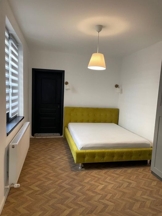 Proprietar, 2 garsoniere lux, libere, ultracentral, universitate,