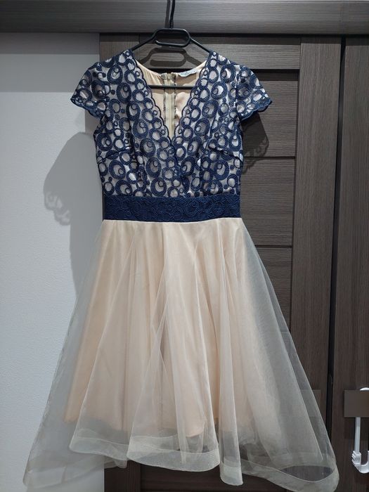 Rochie eleganta scurta