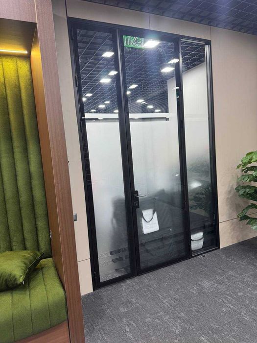 Тонировка и солнцезащита для офисных зданий, ресторанов и автомобилей.