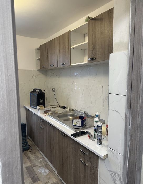 Închiriez apartament