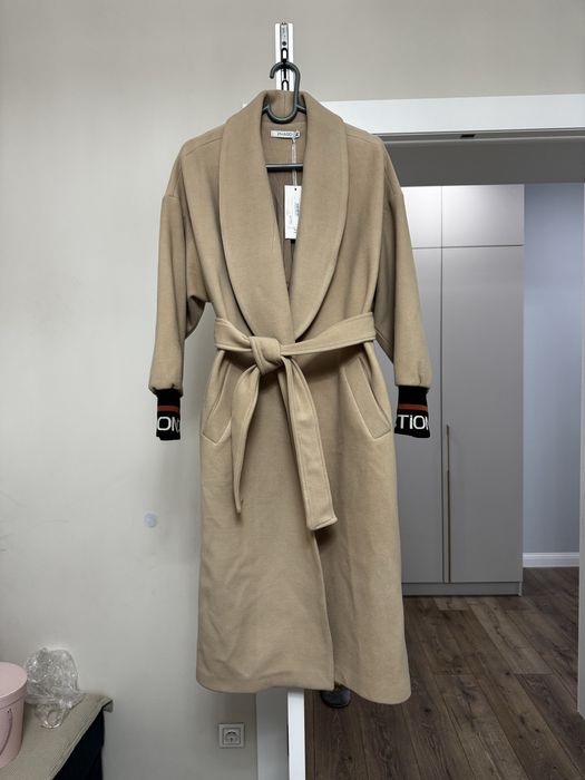 Женское пальто размер S-M