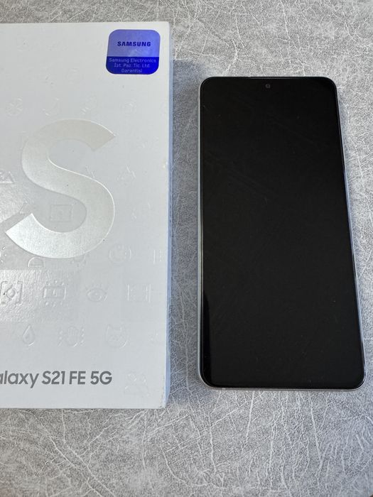 Samsung S21 FE 8/256 Гб