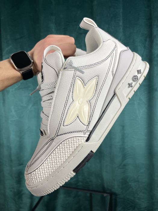 LV skates mărimea 45