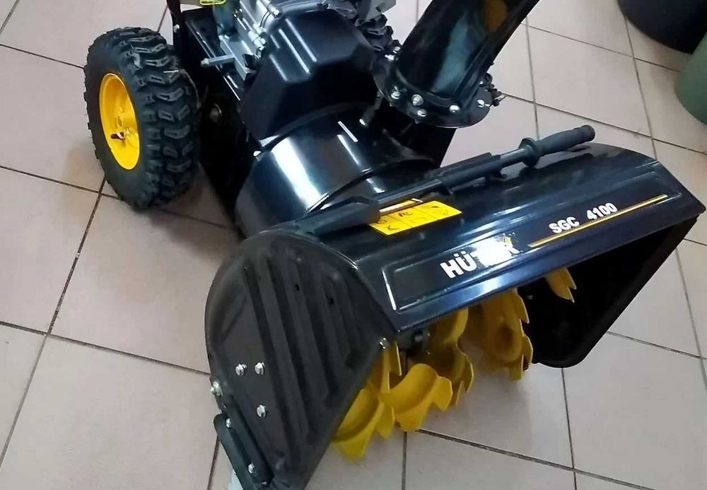 Снегоуборщик Huter SGC 4100