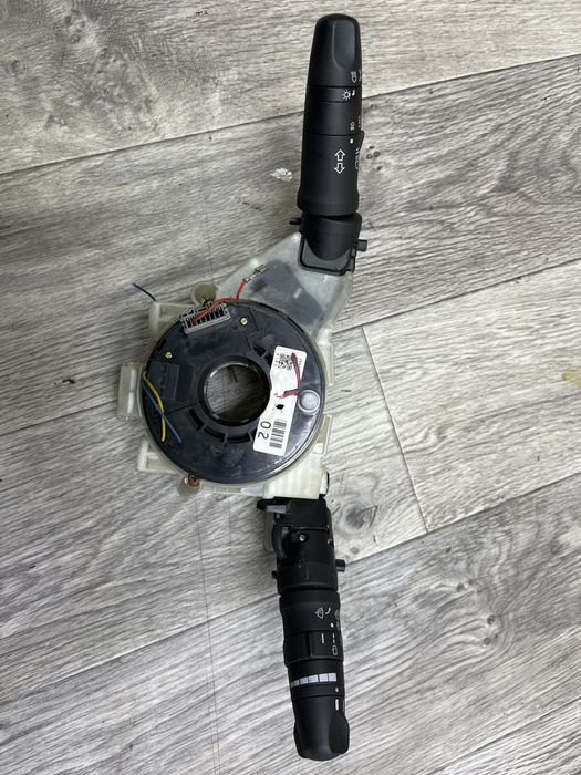 Гитара на Ниссан Марч с Германии.