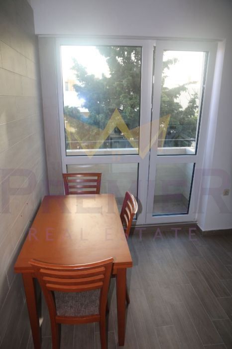 Дава се под наем Тристаен апартамент в Варна, Общината - 60 кв.м за 560 € - Снимка #4