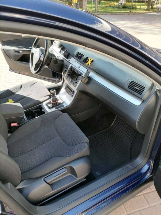 Volkswagen Passat B6