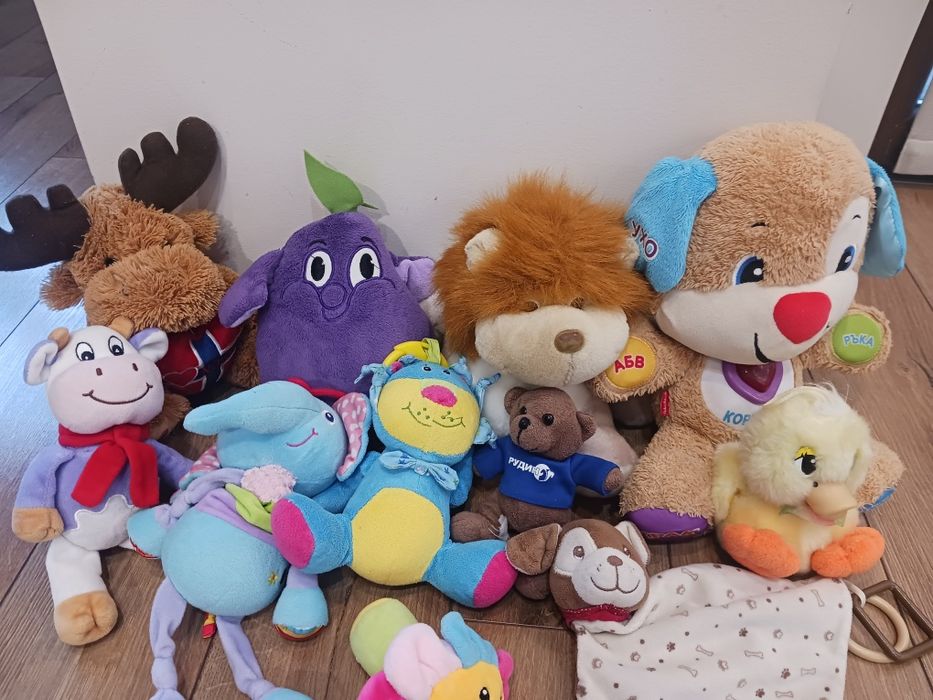 Детски игри и плюшени игтачки