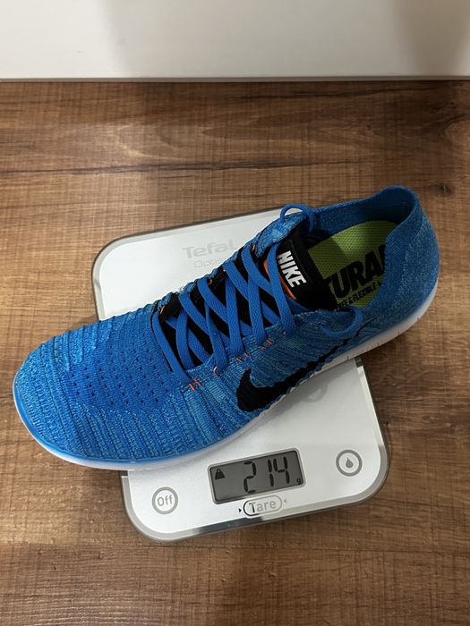 Беговые кроссовки Nike Free RN Flyknit