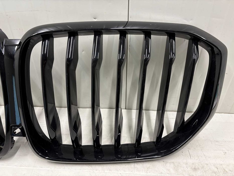 Черни бъбреци/грилове за БМВ Х5 Г05 BMW G05