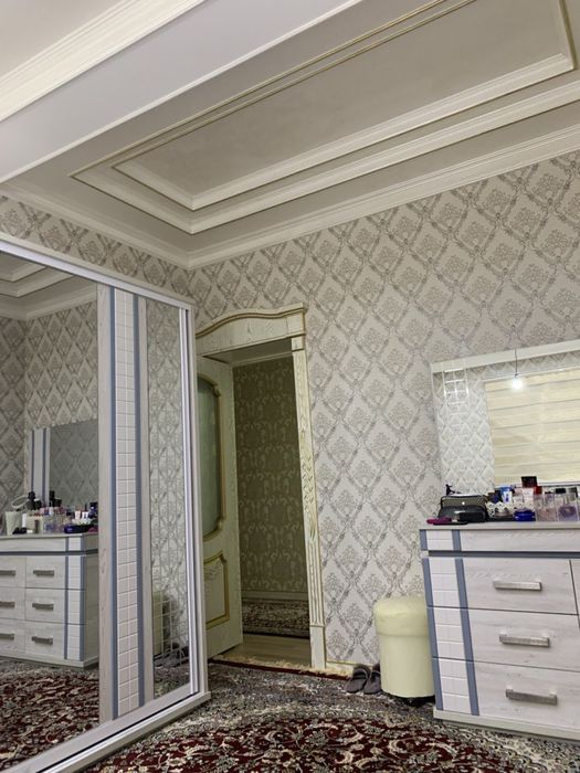 4 каватли турар-жойни 2 каватида жойлашган 100 м2 ремонти янги